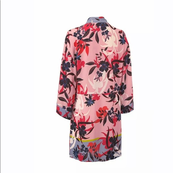Cabi 2019 kimono - Picture 3 of 3